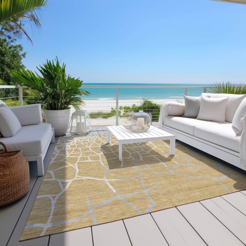 Machine Washable Indoor/ Outdoor Abstract Webby Chantille Rug