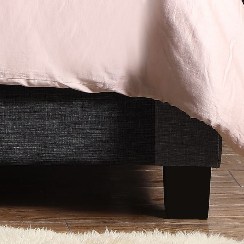 Moser Bay Adella Linen Upholstered Waved Top Tufted Bed