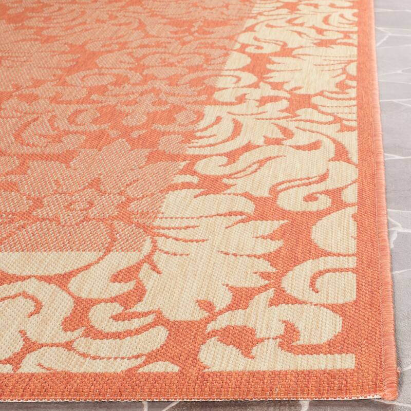 SAFAVIEH Courtyard Peggie Indoor/ Outdoor Patio Backyard Rug