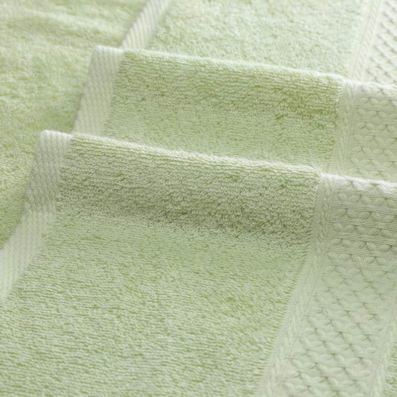 Cotton Bath Towels, 2 Pack Soft Towel Set Luxury Absorbent Quickdry Oversized Bath Towels for Bathroom, Pool 28" x 56" - Green