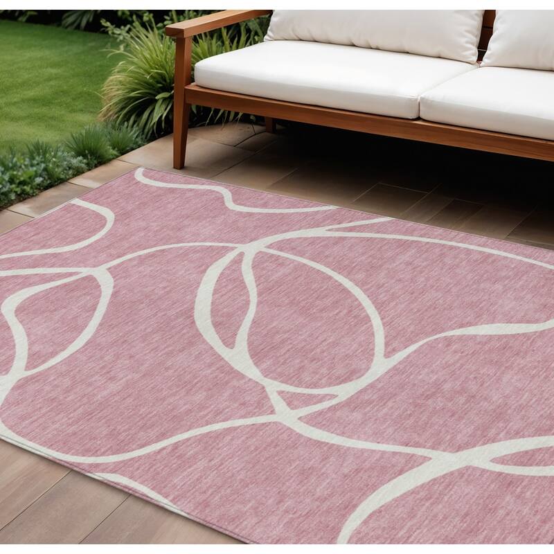 HomeRoots Abstract Transitional Rectangle Outdoor Rug - 9' X 12'