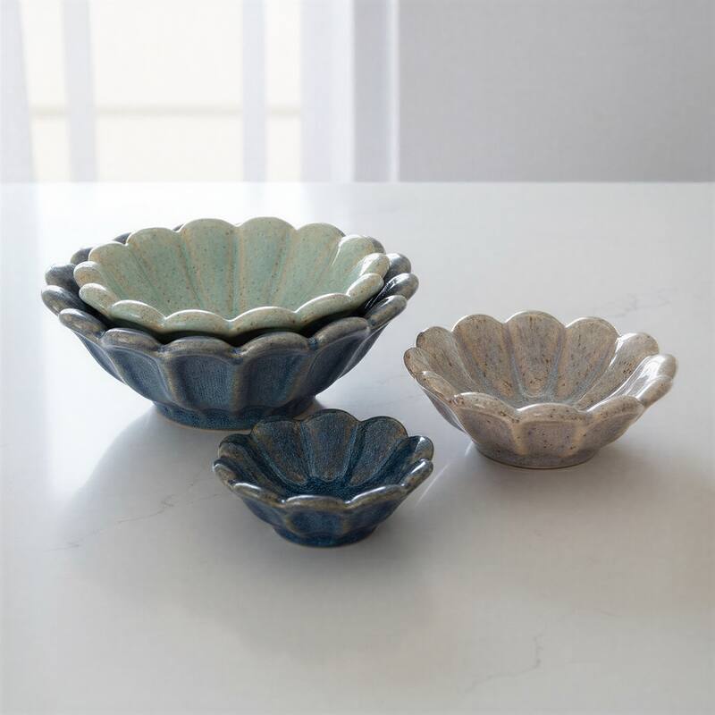 Stoneware Flower Bowls