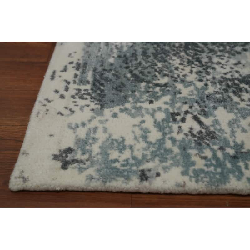 Hand-knotted Modern Silk Beige Abstract Oriental Area Rug - 5' 8'' X 4' 0''