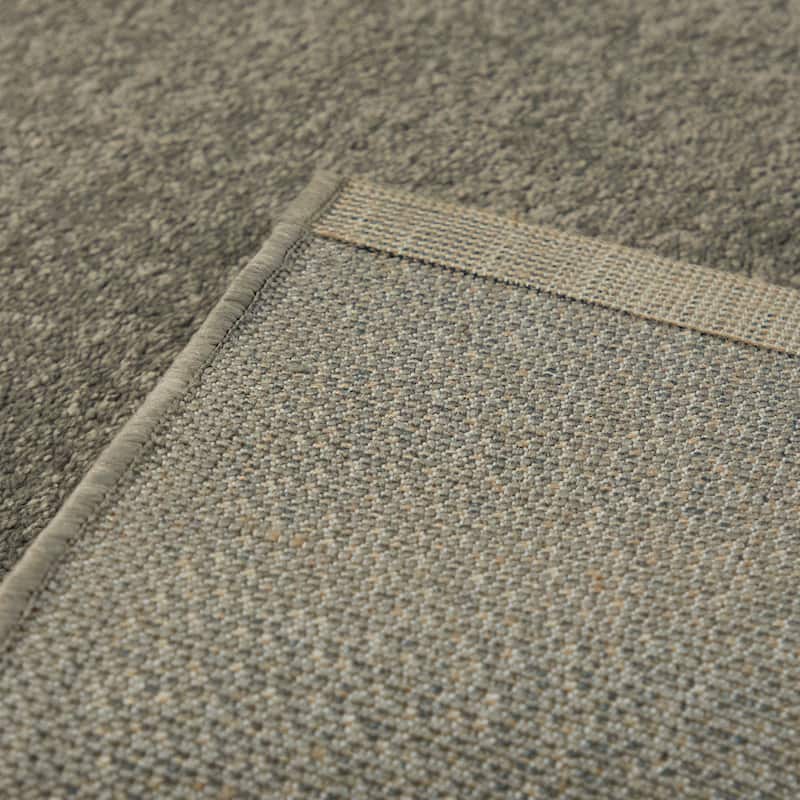 Porch & Den Morganfield Solid Color Area Rug