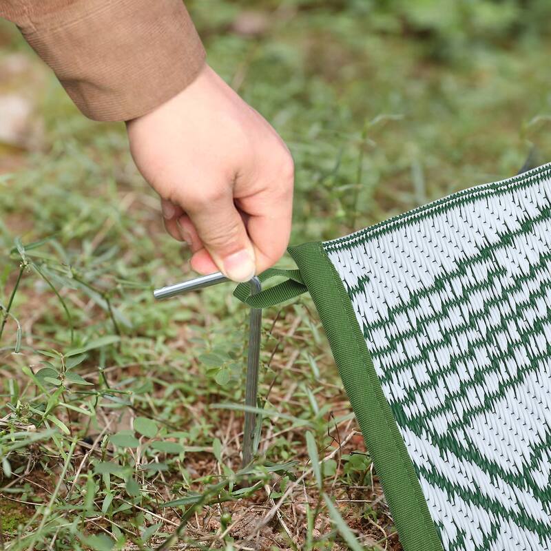 Outdoor Rug Waterproof Reversible Rug Modern Leaves Plastic Straw Area Rug