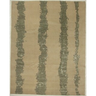 Rustic Beige Area Rug - 7' 11'' X 9' 11'' - 7' 11'' X 9' 11'' - Bed ...