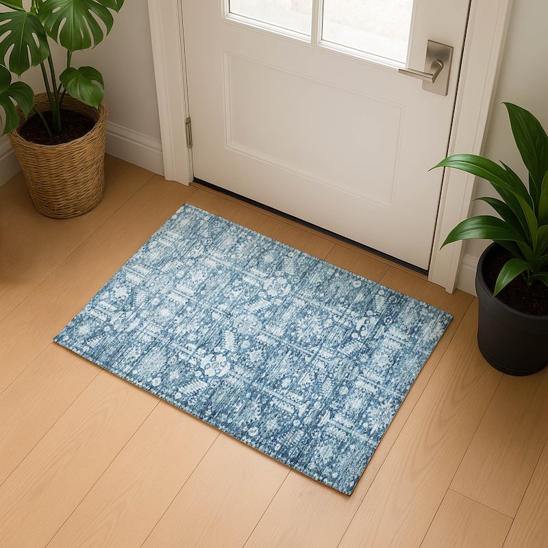 Premium Washable Super Soft Vintage Traditional Mayfield Rug - Denim - 1'8" x 2'6"