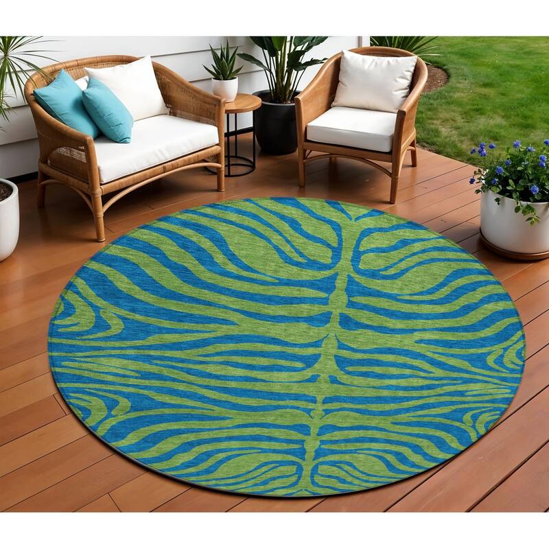HomeRoots Animal Print Transitional Rectangle Outdoor Rug - 8' Round