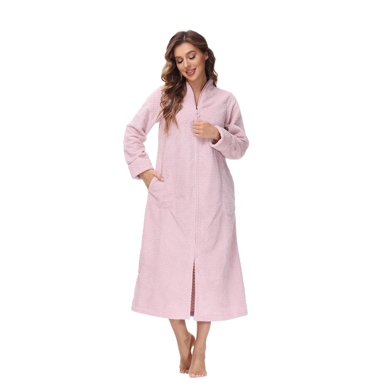 INK+IVY Women's Zip Front Embossed Plush Bathrobe