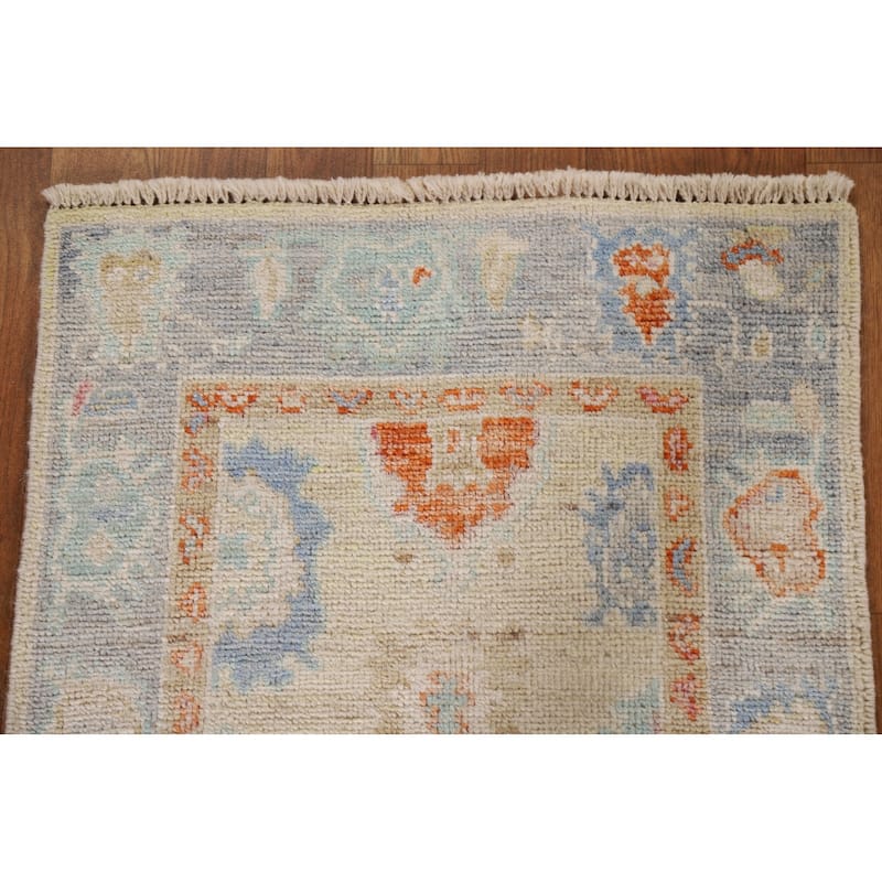 Hand Knotted Oriental 100% Wool Carpet Transitional Floral Beige & Ivories Oushak Area Rug - 2' 11'' X 1' 11''