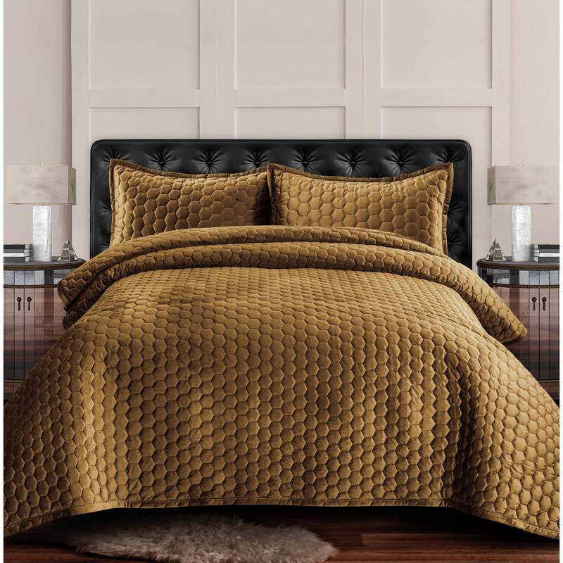 Lugano Honeycomb Velvet Oversized Solid Quilt Set - Camel - King