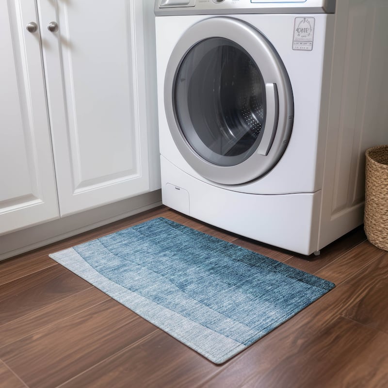 Machine Washable Indoor/ Outdoor Chantille Contemporary Ombre Rug - Blue - 1'8" x 2'6"