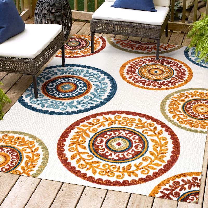 JONATHAN Y Gallia Medallion High-Low Indoor/Outdoor Area Rug