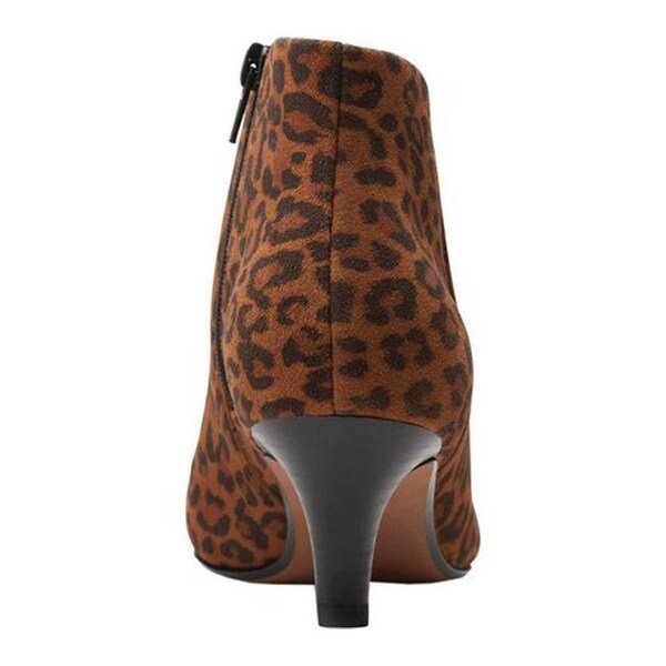 clarks linvale sea suede bootie