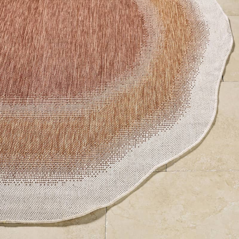 Livabliss Miami Beach Traditional Indoor/Outdoor Area Rug