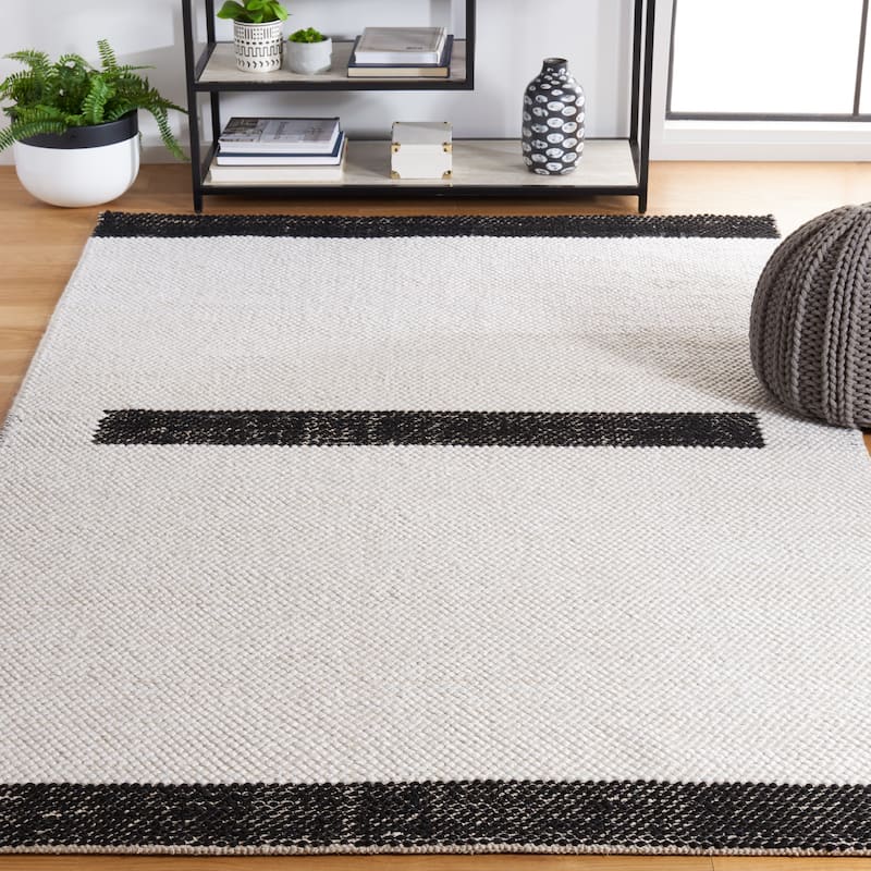 SAFAVIEH Handmade Natura Vroni Transitional Wool Rug - 8' x 10' - Ivory/Black