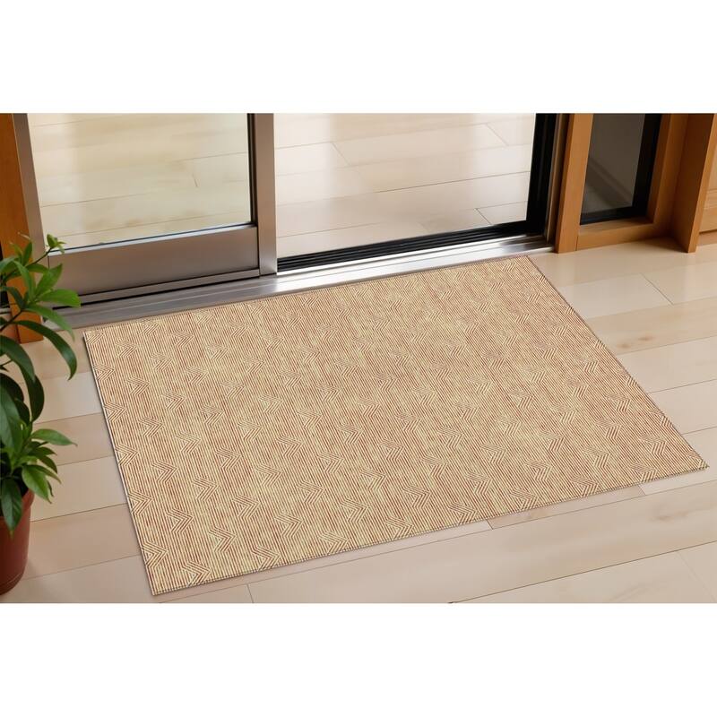 HomeRoots Geometric Transitional Rectangle Outdoor Rug - 3' x 5'