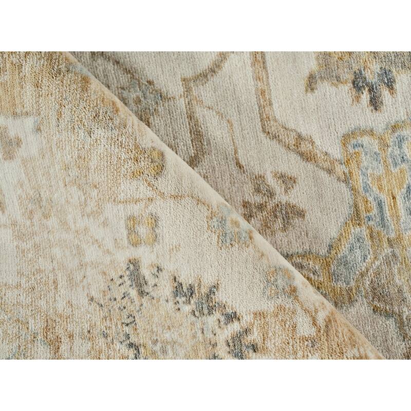 Artisan Handmade Wool/Nylon in Ivory Area Rug