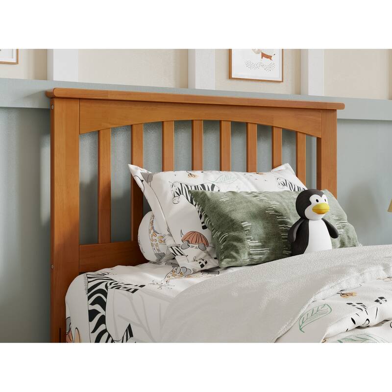 Everett Platform Bed with Panel Footboard and Storage Drawers