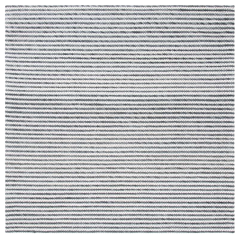 SAFAVIEH Marbella Gerli Wool Rug - 6' Round - Charcoal/Ivory