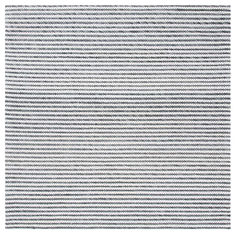 SAFAVIEH Marbella Liadain Wool Rug - 6' x 6' Square - Charcoal/Ivory