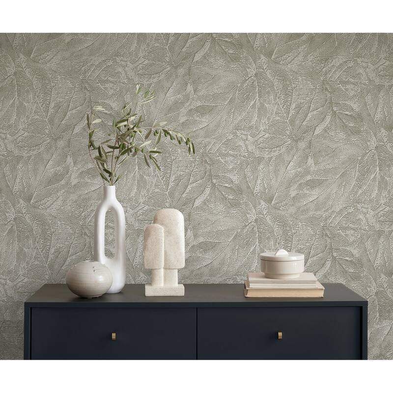 Fine Decor Aspen Sterling Leaf Wallpaper