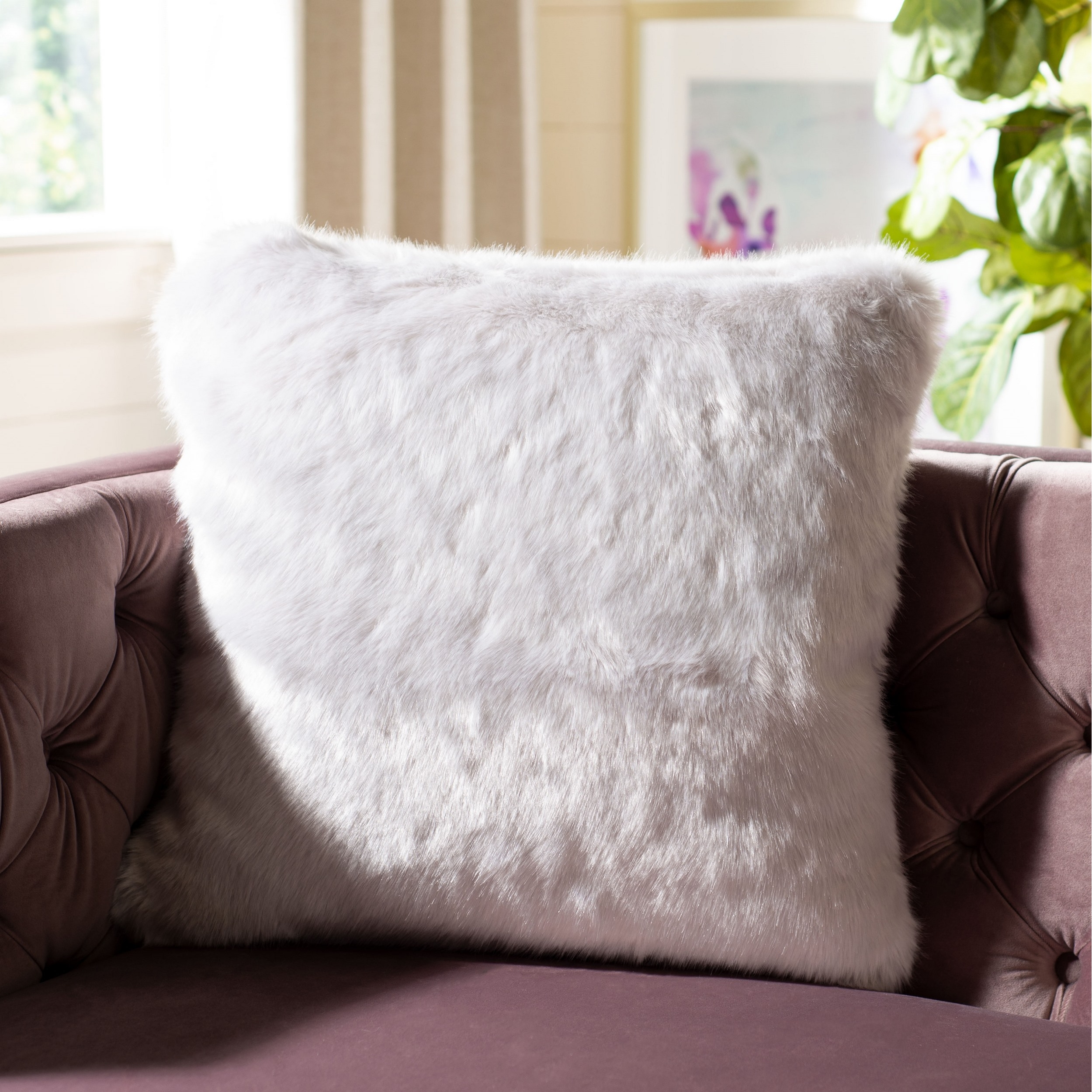SAFAVIEH Adanna Faux Fur 20 inch Decorative Throw Pillow