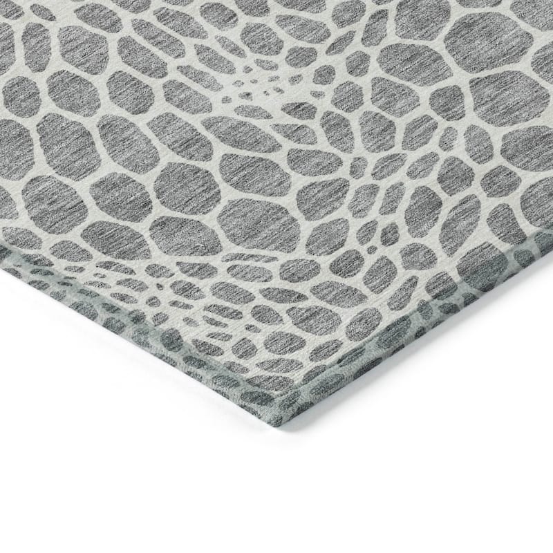 Machine Washable Indoor/ Outdoor Chantille Animal Print Rug