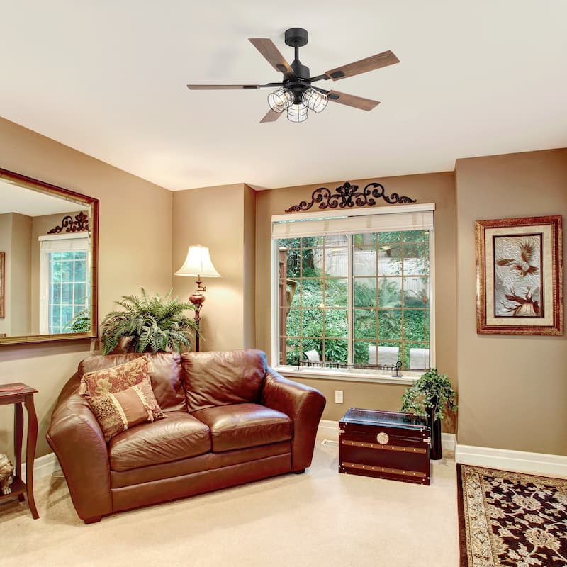 52-inch Industrial Ceiling Fan with Remote and Light (5 Reversible Blades）