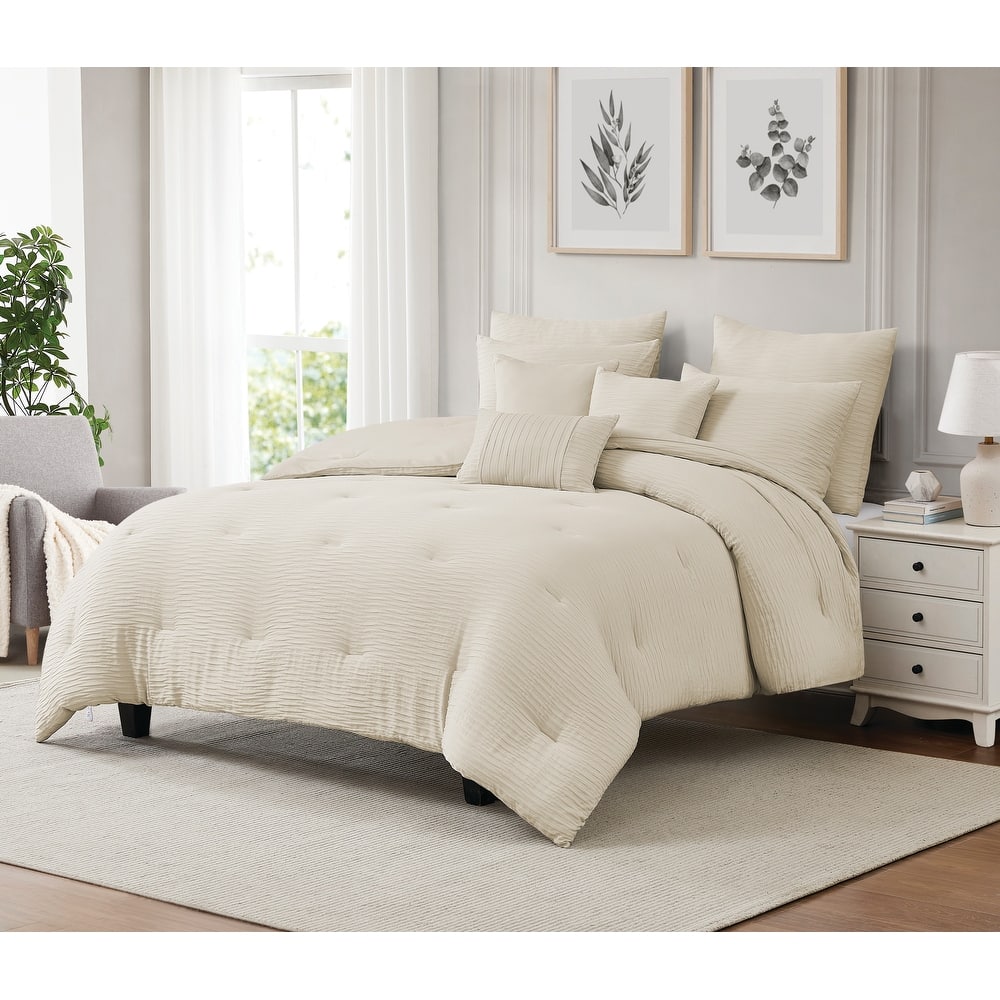 Bryce Pinch Pleat 8-Piece Comforter Set