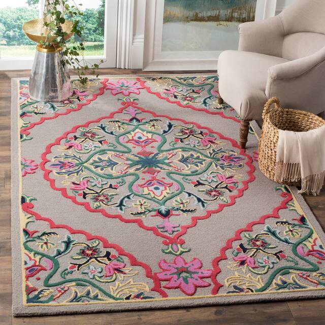 SAFAVIEH Handmade Bellagio Junie Medallion Wool Rug - 6' x 9' - Dark Grey
