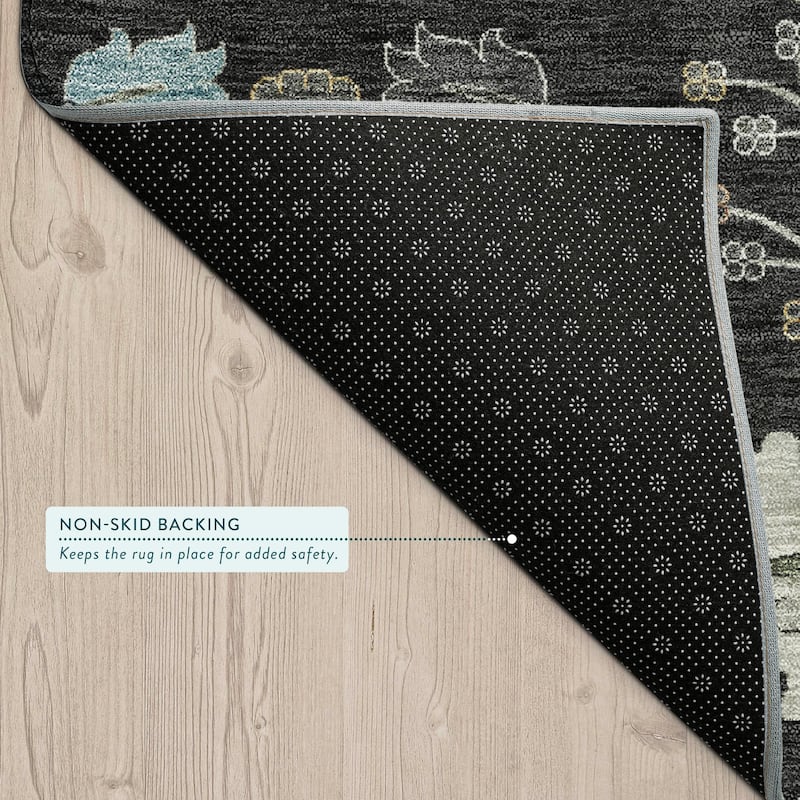 Machine Washable Indoor/ Outdoor Traditional Marci Chantille Rug