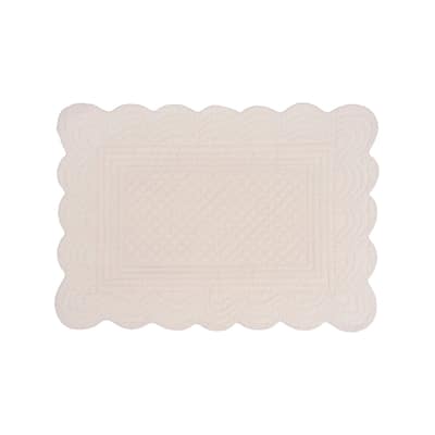 Tan Quilted Scalloped Edge Dining Placemats Set of 6 All Seasons Spring, 13" x 19" - Beige