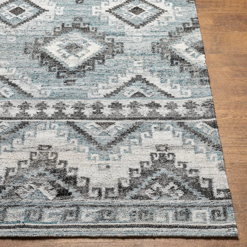 Siya Southwestern Area Rug