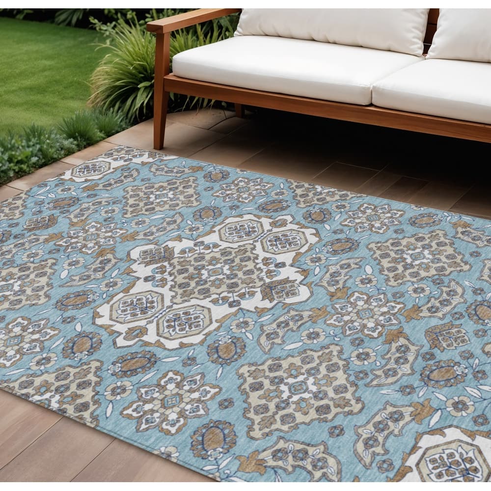 HomeRoots Medallion Traditional Rectangle Outdoor Rug