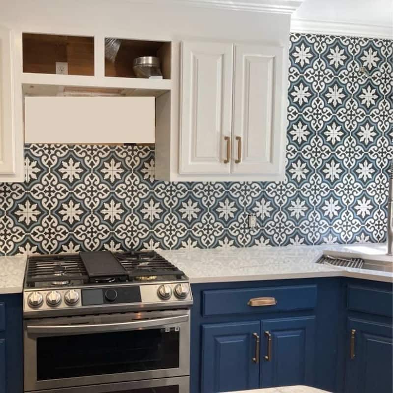 Venice 10x10 Matte Porcelain Encaustic Tile - Floor, Wall & Backsplash