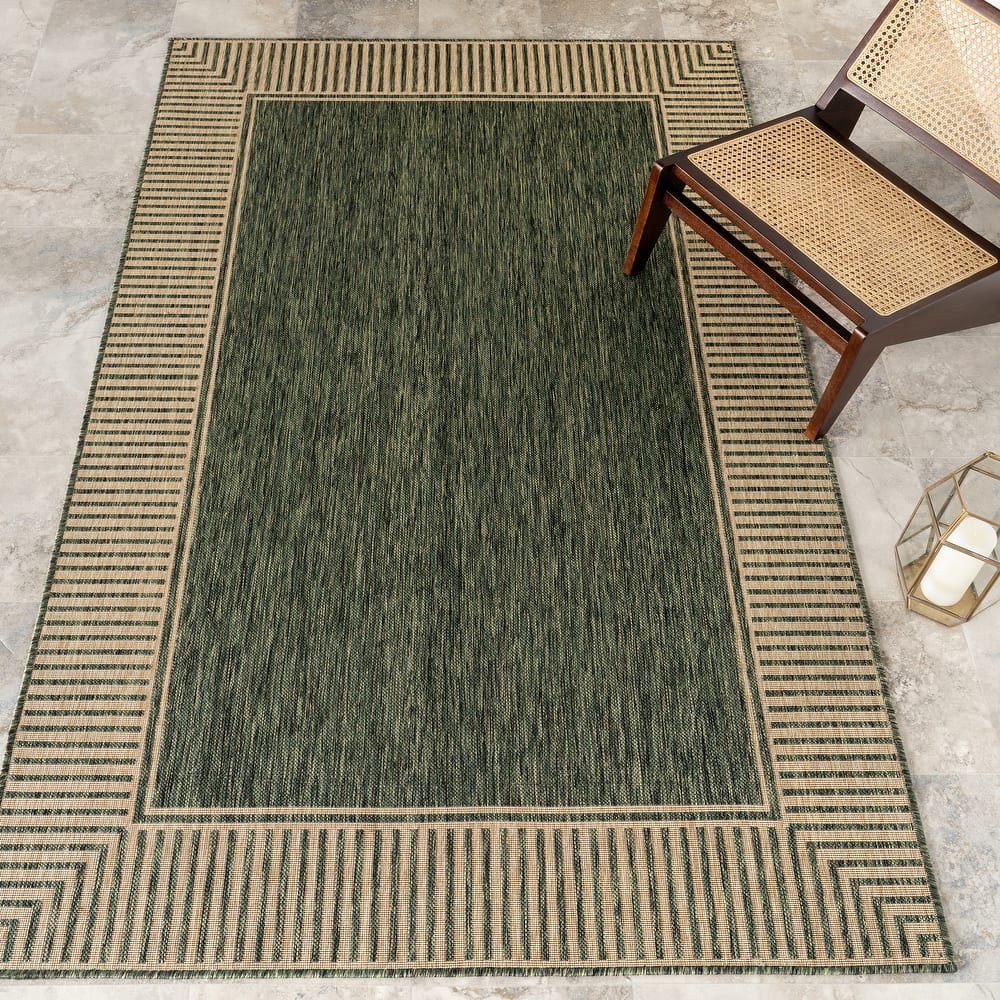 Nuloom Leah Classic Bordered Indoor/Outdoor Area Rug