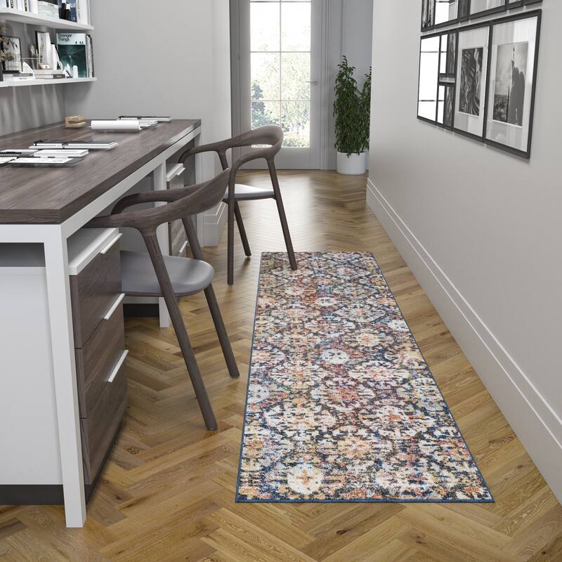 Rayna Farmhouse Diamond Indoor Area Rug