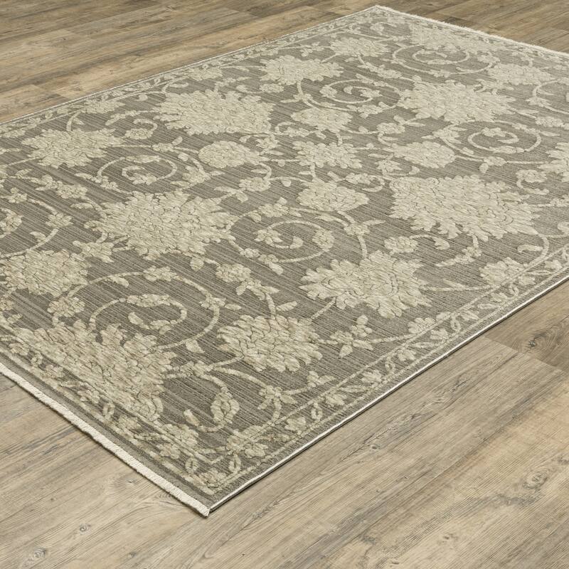 Style Haven Caiden Updated Traditional Floral Area Rug