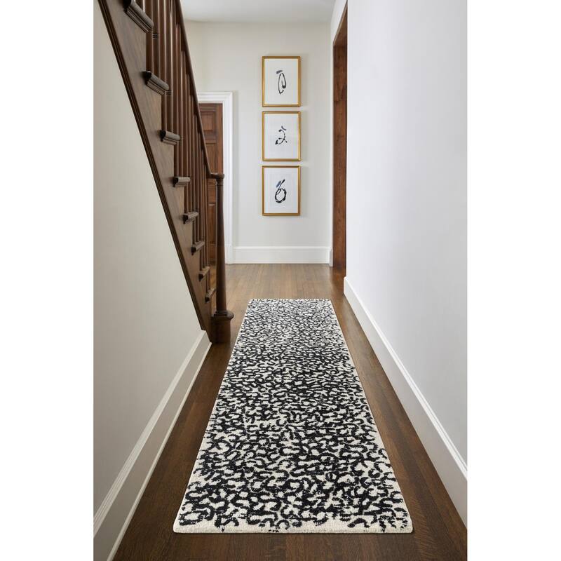 Livabliss Rize Modern & Contemporary Area Rug - Black/White - 5' x 8'