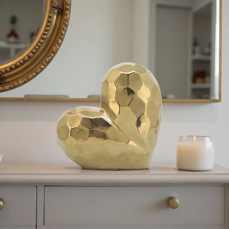 Modern Geometric Heart Sculpture - Ceramic Decorative Object