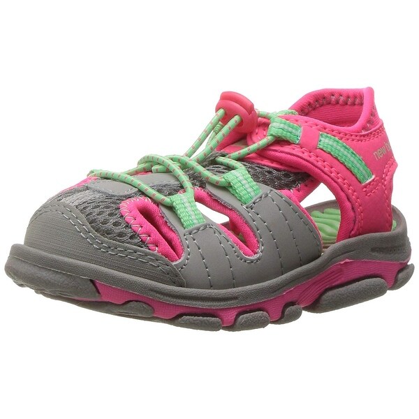 new balance sandals boys