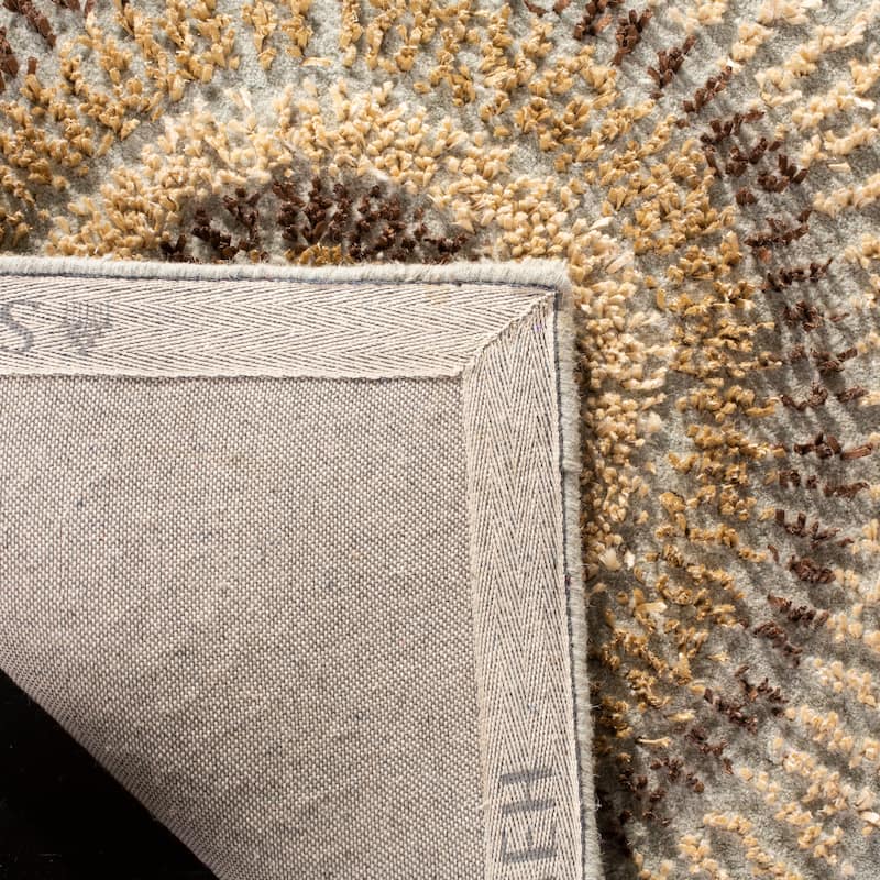SAFAVIEH Handmade Soho Breann Deco Wool Rug