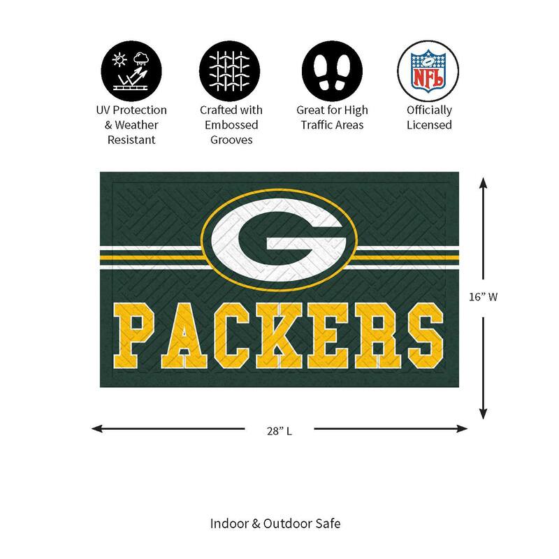 28 in. x 16 in. Embossed Mat, Cross Hatch, Green Bay Packers