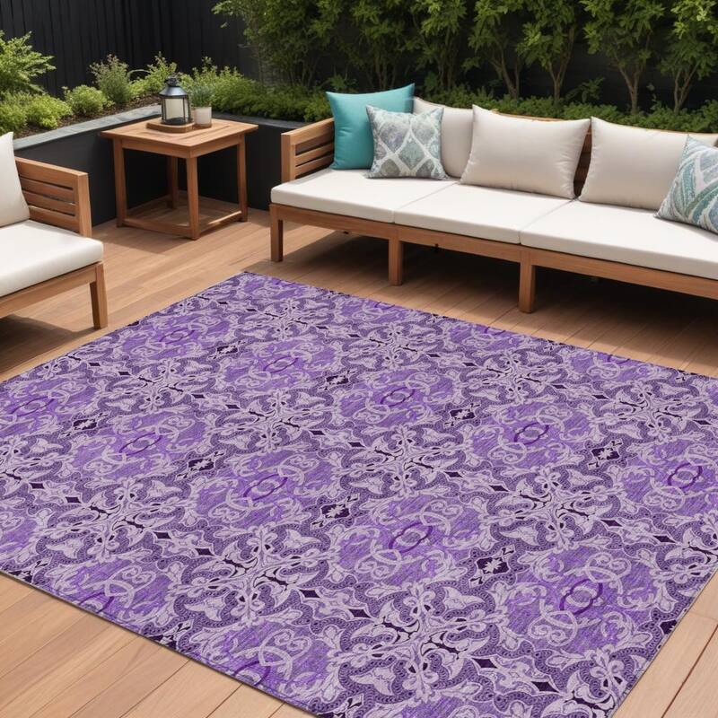 HomeRoots Medallion Transitional Rectangle Outdoor Rug - 8' X 10'