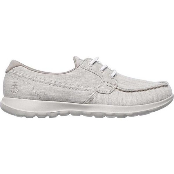 isla skechers black