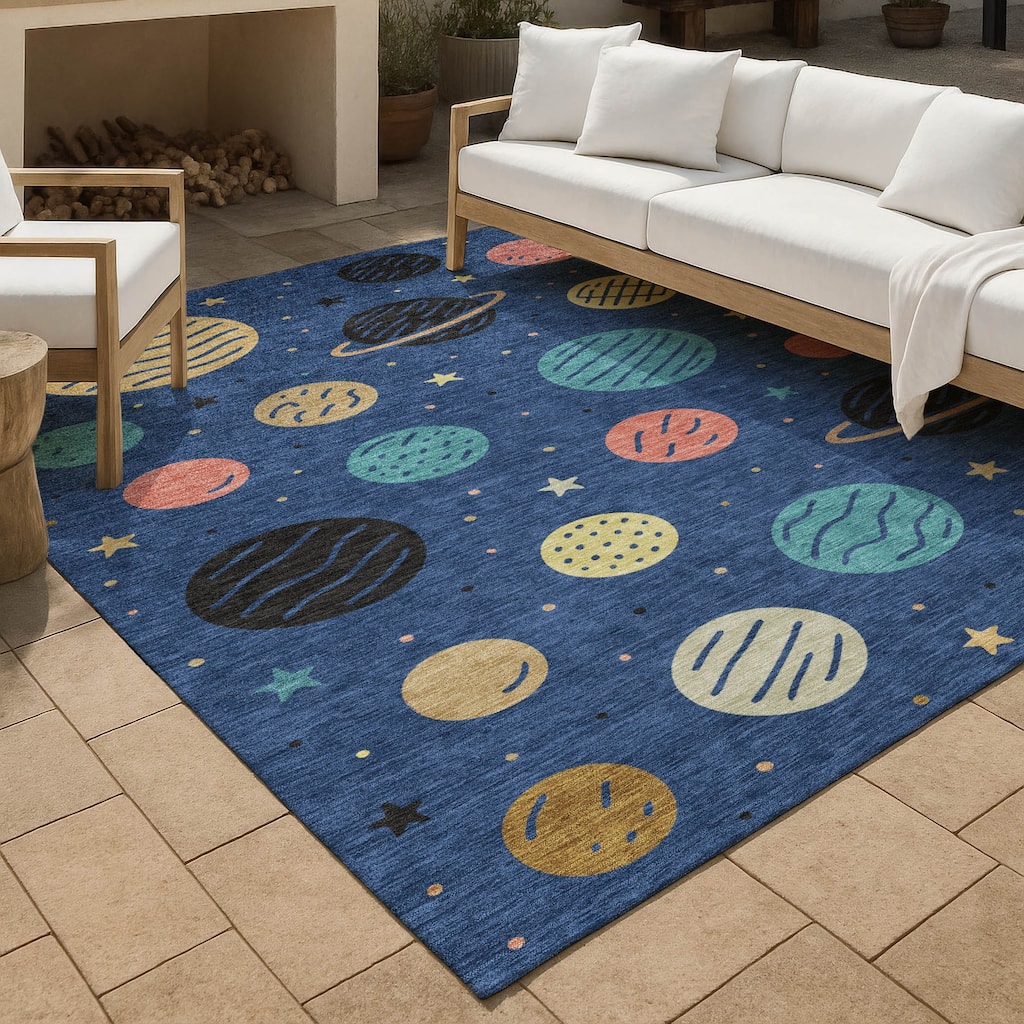 Machine Washable Indoor/ Outdoor Modern Planets Chantille Rug