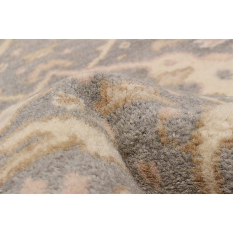 ECARPETGALLERY Hand-knotted Royal Oushak Grey Wool Rug - 4'1 x 4'1