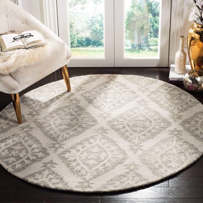 SAFAVIEH Handmade Micro-Loop Hyeong Wool Rug - 5' Round - Light Grey