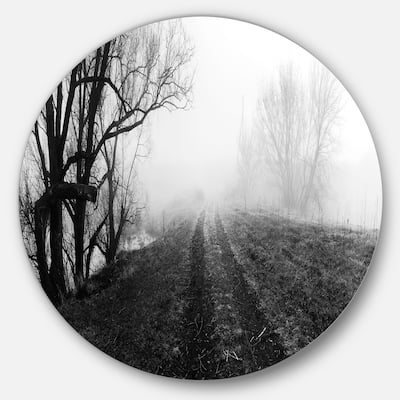 Designart 'Black and White Misty Landscape Panorama' Landscape Round Wall Art